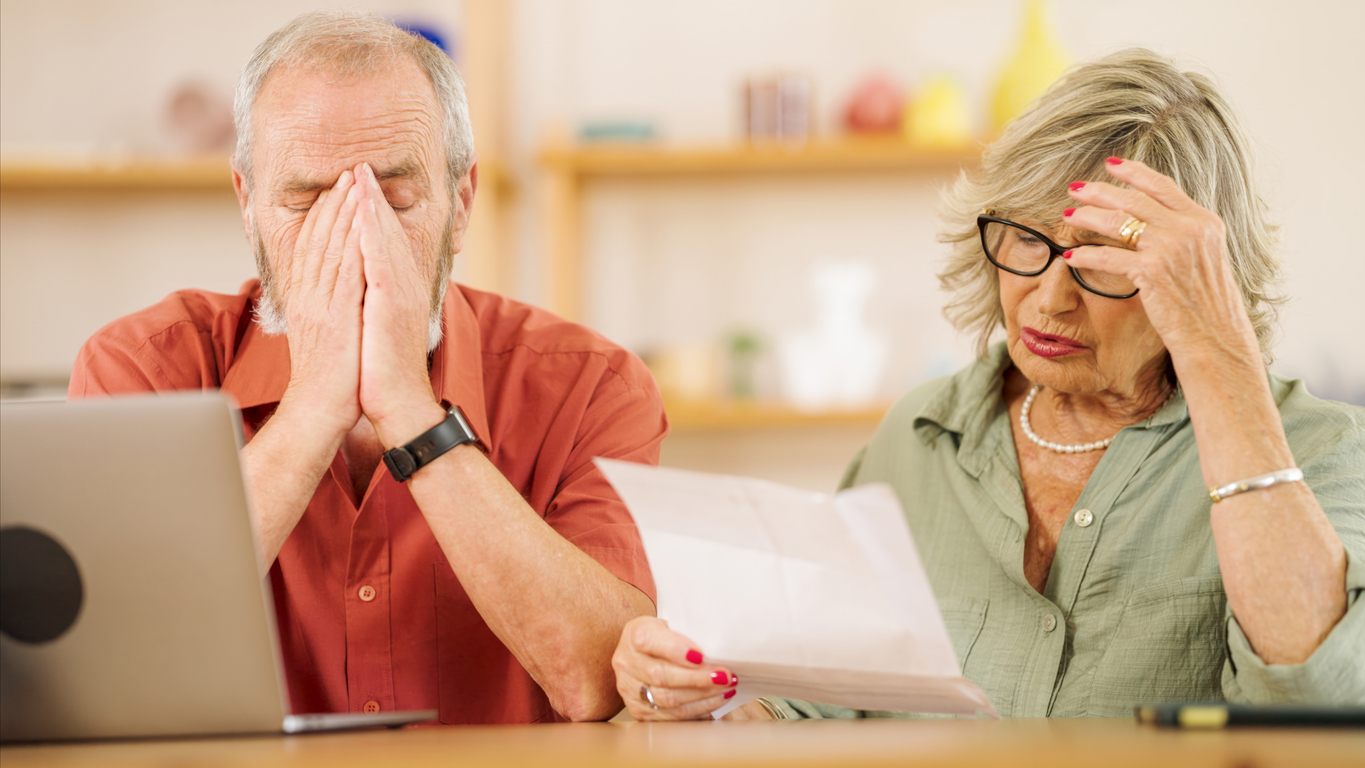 Elder homeowners worried due to increasing solar energy bills