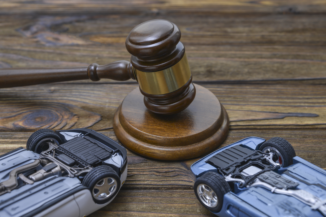 Car Wreck Lawsuits: 11 Costly Mistakes & How to Avoid Them