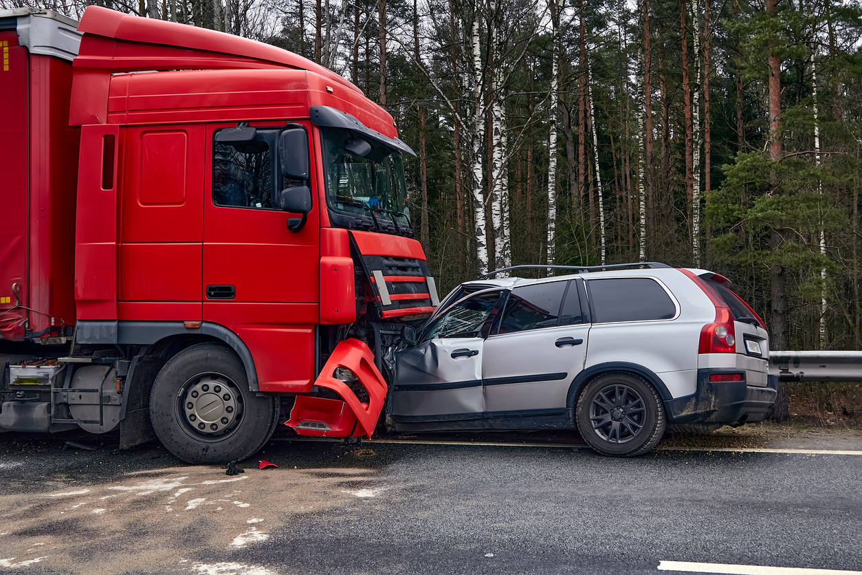 How Does Liability Work in Commercial Truck Accident Lawsuits? A Guide